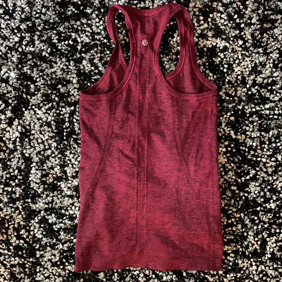 Lululemon size 4 tank - Swiftly Tech 2.0 tank Racerback - Picture 6 of 6